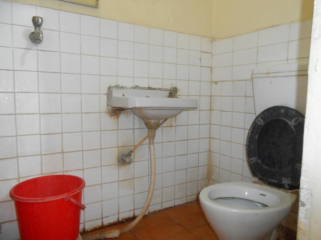 Gaurav Guest House Matura Quarto foto