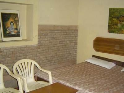 Gaurav Guest House Matura Exterior foto