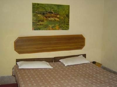 Gaurav Guest House Matura Exterior foto